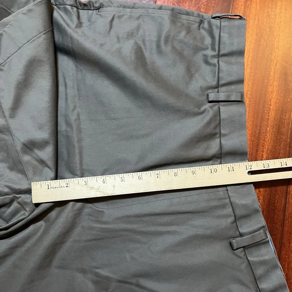 Brooks Brothers Shorts Mens 38 8.5